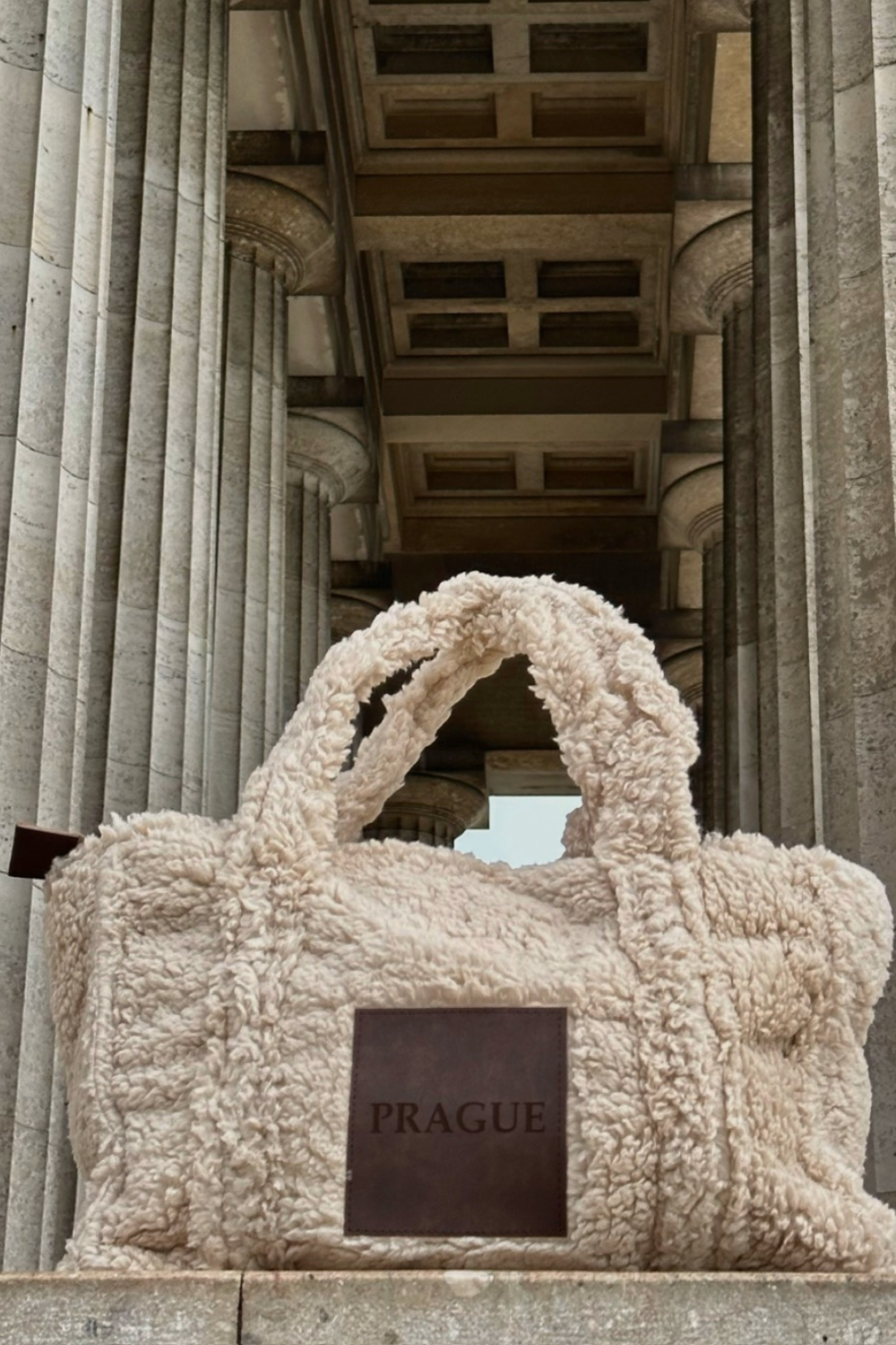 Plush tote bag in grey with Prague diaper patch 017S05