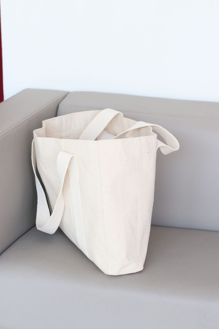 Large White Canvas Eco-Bag: Perfect for Printing 06S01