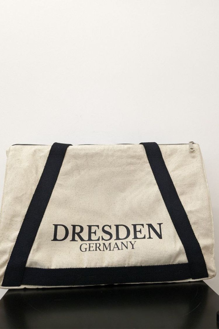 Eco-bag with a black handle White Dresden 08S01