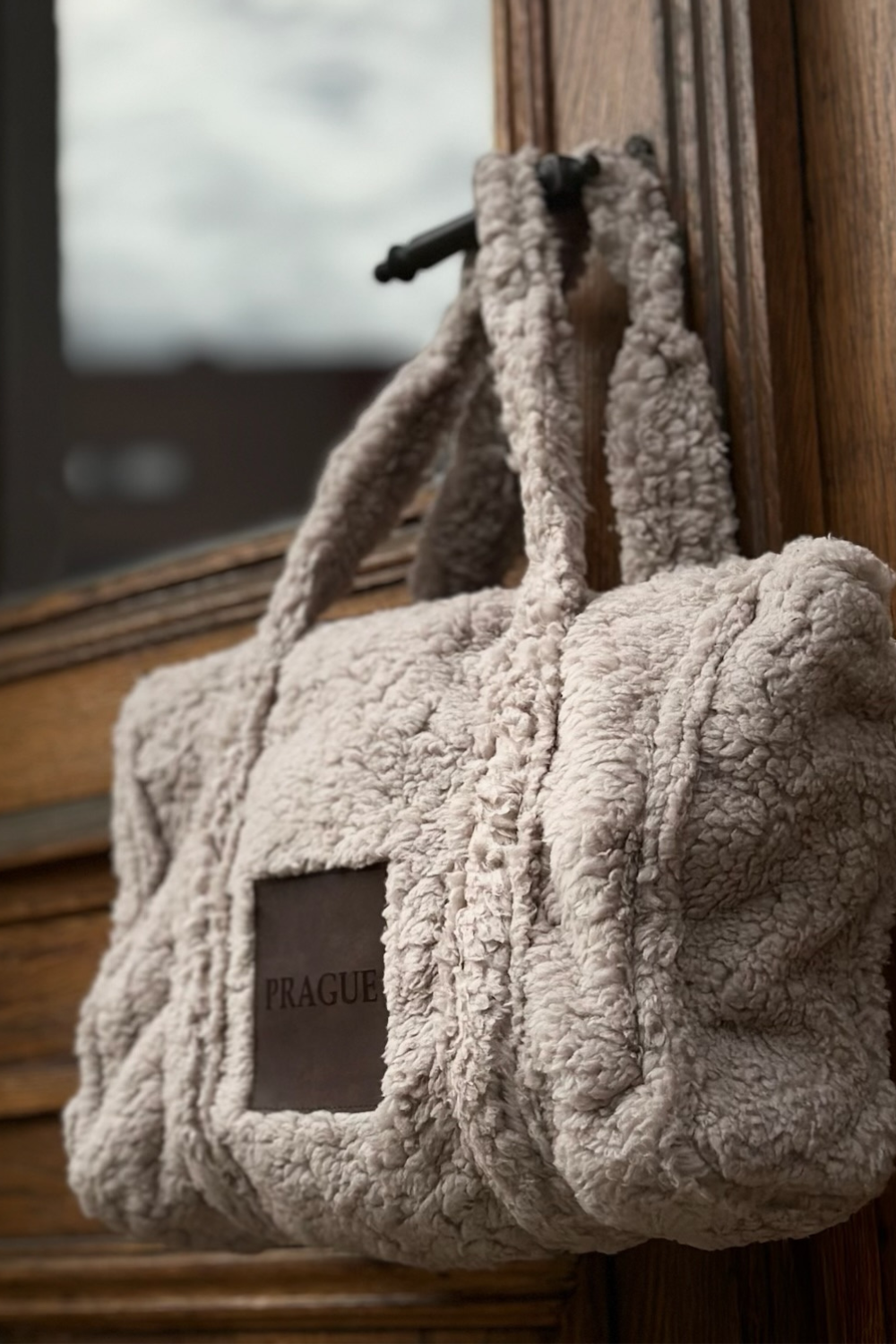 Plush tote bag in grey with Prague diaper patch 017S05