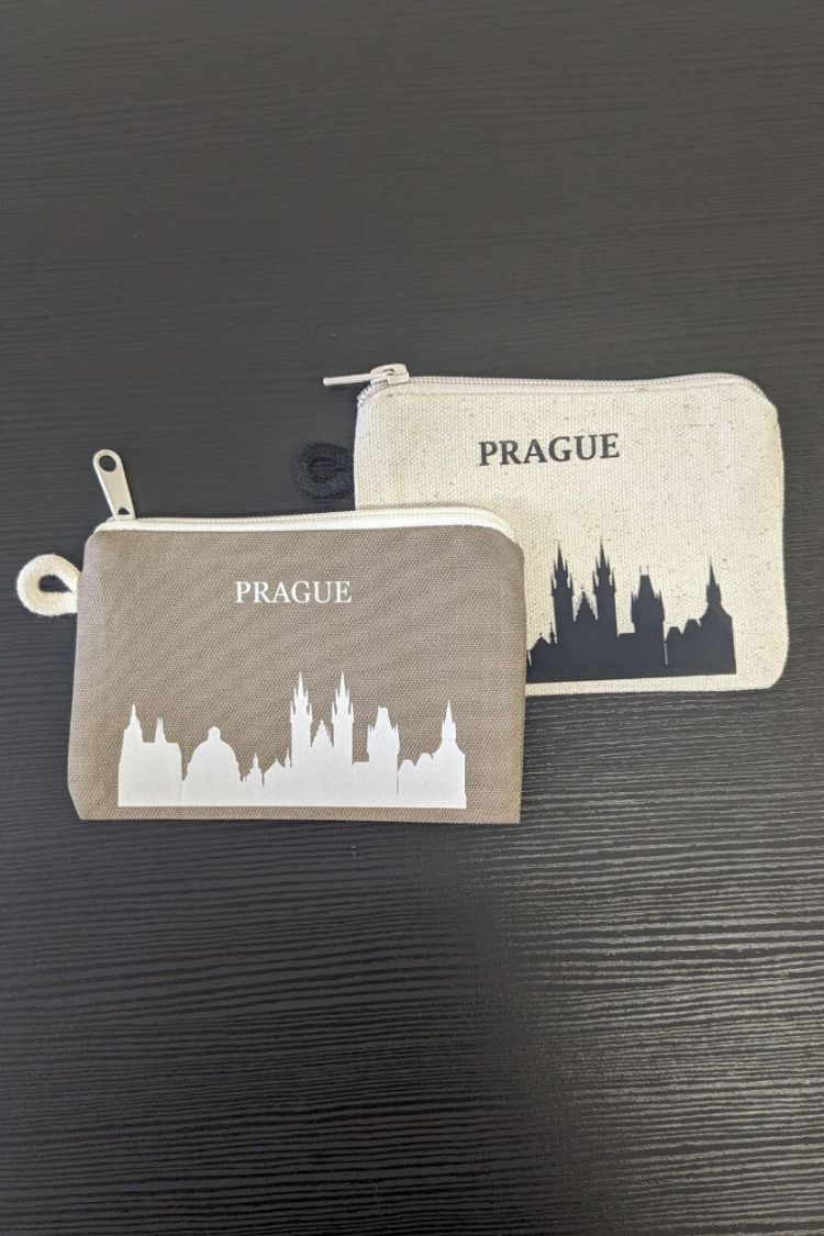 Key holder white Prague 016S