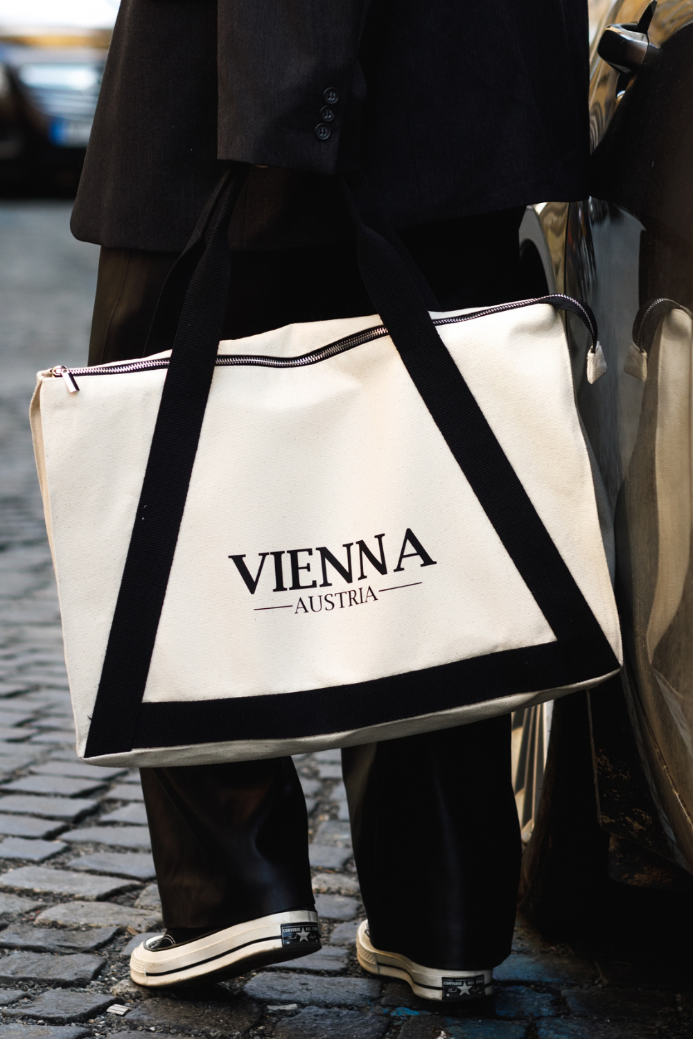 Eco-bag with a black handle White Vienna 08S01